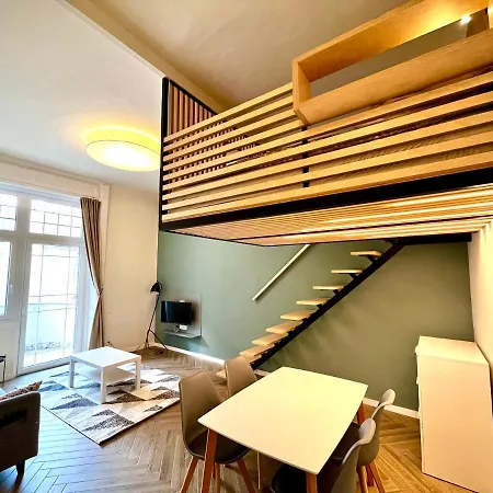 A96 Apartment *